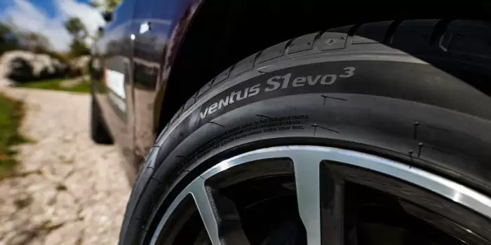 Большие диски на авто: почему это плохая идея для вашего кошелька и комфорта