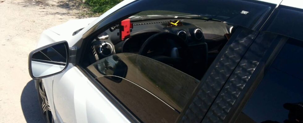 Умные стекла в авто: как работают и как выбрать