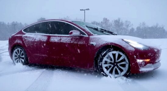 Зимний запас хода электромобиля: как мороз влияет на дальность поездки