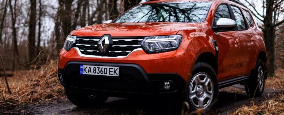 Украинский авторынок 2024: кроссоверы и электромобили на пике популярности (фото)