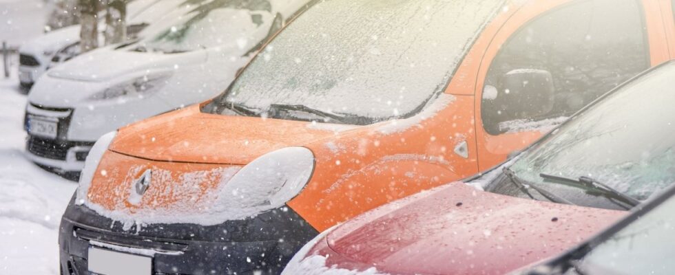 Лайфхак для водителей: зачем стучать по капоту перед каждой поездкой