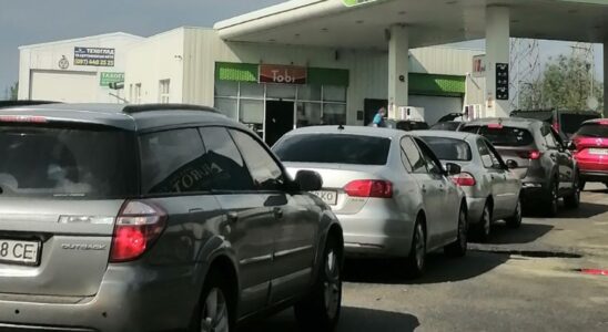 Автомобильный журнал: Запасы топлива в Украине – когда закончатся очереди за бензином и дизелем