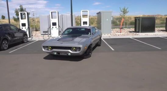 Электромобили из прошлого: как классические маслкары получают новую жизнь