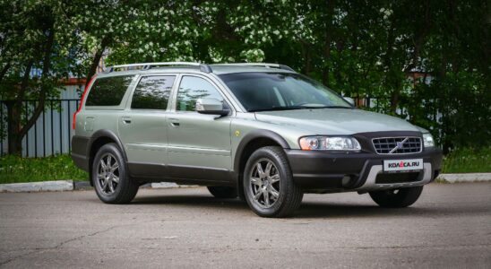 Volvo XC70 I: Как бороться с коррозией и залитыми блоками управления