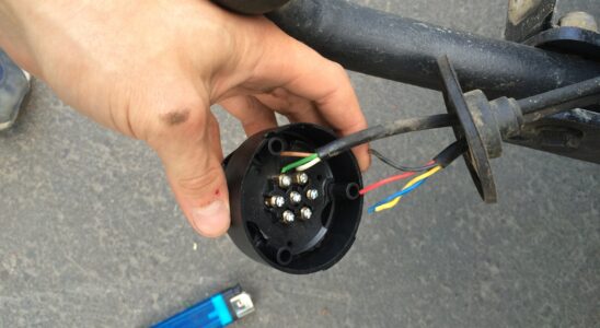 Фаркоп: как подключить розетку самостоятельно — полное руководство для автолюбителей
