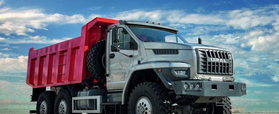 Лайфхаки для автовладельцев: история и смысл логотипа "Урал"