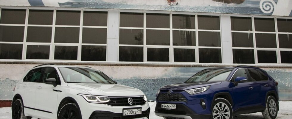 Toyota RAV4 против Volkswagen Tiguan: какой кроссовер выбрать в 2024 году — сравнение, отзывы и советы