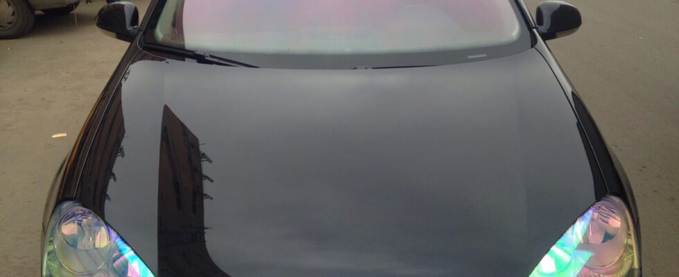 Как выбрать и оклеить авто пленкой хамелеон: полное руководство