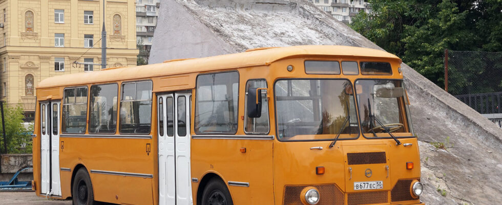 История бренда ЛиАЗ: от древесины до современных автобусов