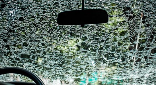 Автостекла: как избежать обмана при покупке и установке