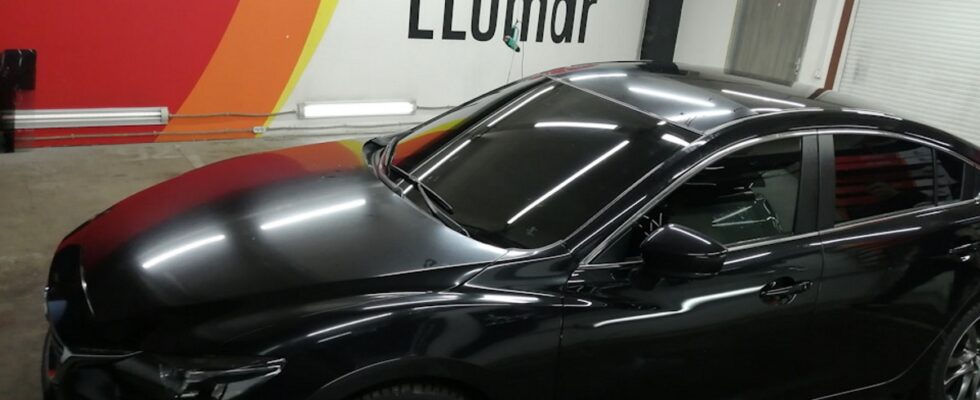 Лучшая тонировка для автомобиля: как выбрать пленку Llumar и установить правильно