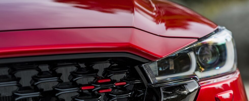 Сможете ли вы узнать автомобиль по одной детали на передней части? Тест для настоящих автолюбителей