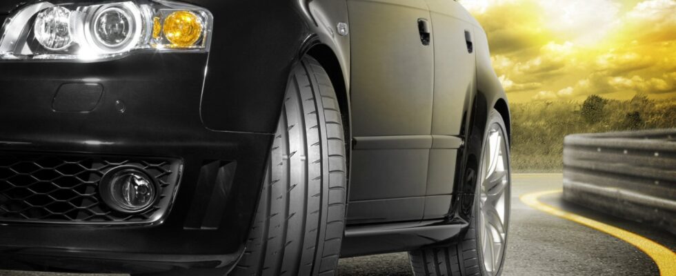 Летняя резина со скидкой: когда и как выгодно купить шины