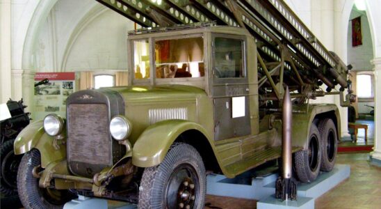 От первых прототипов до легендарной «Катюши»: история развития систем залпового огня