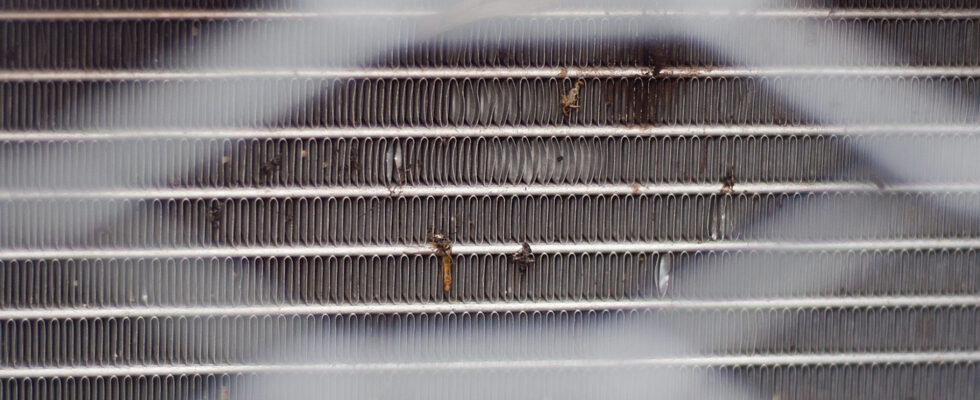 Как правильно мыть радиатор автомобиля: советы по очистке и уходу