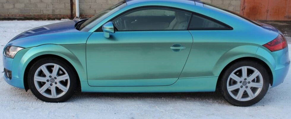 Автомобильная пленка-хамелеон: выбор, цены и рейтинг лучших решений