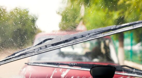 Почему новые дворники плохо очищают стекло: разбираем причины