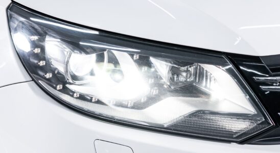 Лампы в вашем авто перегорают? Узнайте, как продлить им жизнь