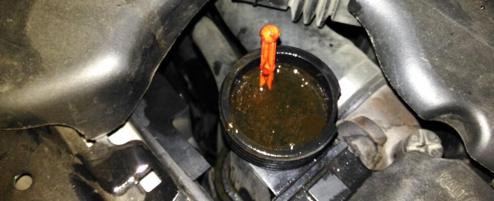 Признаки утечки антифриза в двигатель: что нужно знать автовладельцу