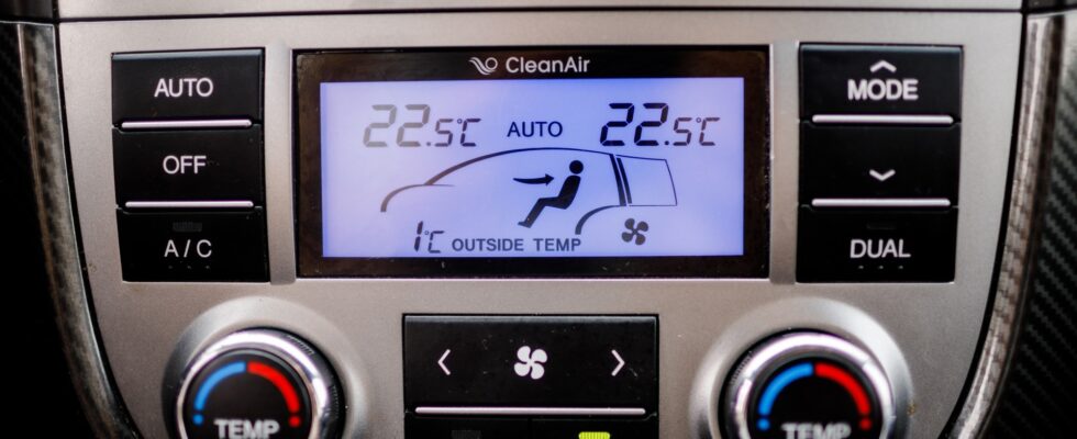 Автомобильная печка холодит? Устраняем причину своими руками